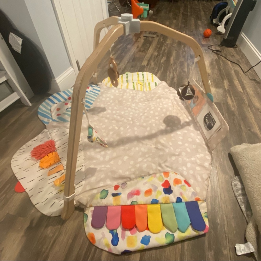 Lovevery Play Gym